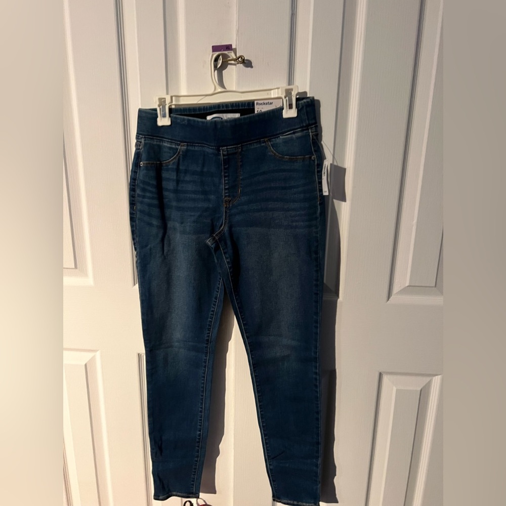 Old Navy Rockstar Denim Jegging